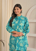 Teal Green Floral Printed A-Line Kurta & Wide-Leg Pant Co-Ord Set