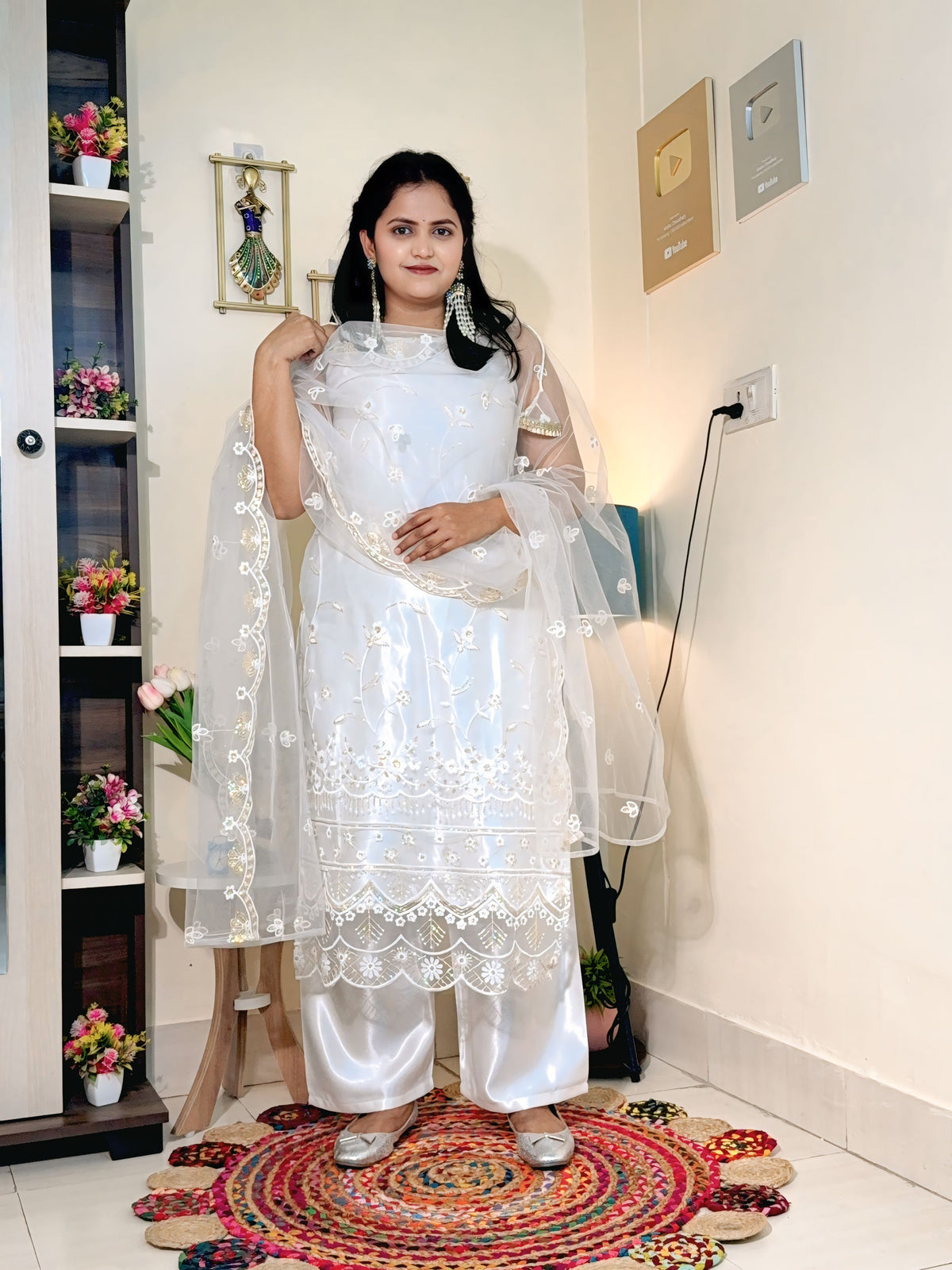 White Bloom Satin Heavy Embroidered Kurta Pant Set with Dupatta