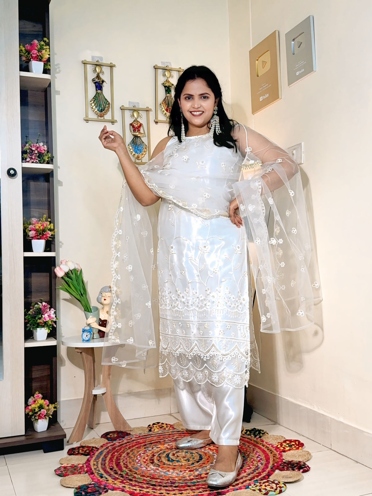 White Bloom Satin Heavy Embroidered Kurta Pant Set with Dupatta