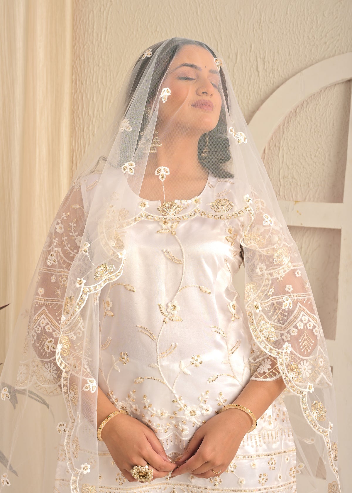 Ivory White Embroidered Suit Set with Farsi Salwar and Sheer Dupatta