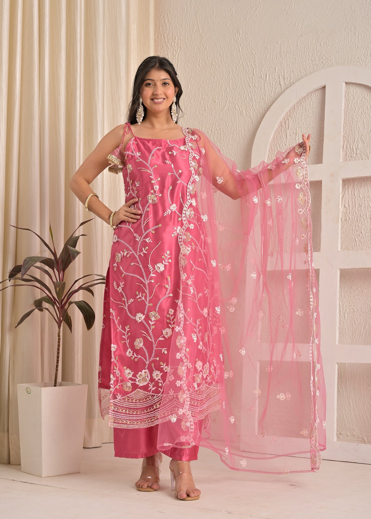 Rose Blush Organza Thread Embroidered Kurta Set with Farsi Salwar and Dupatta