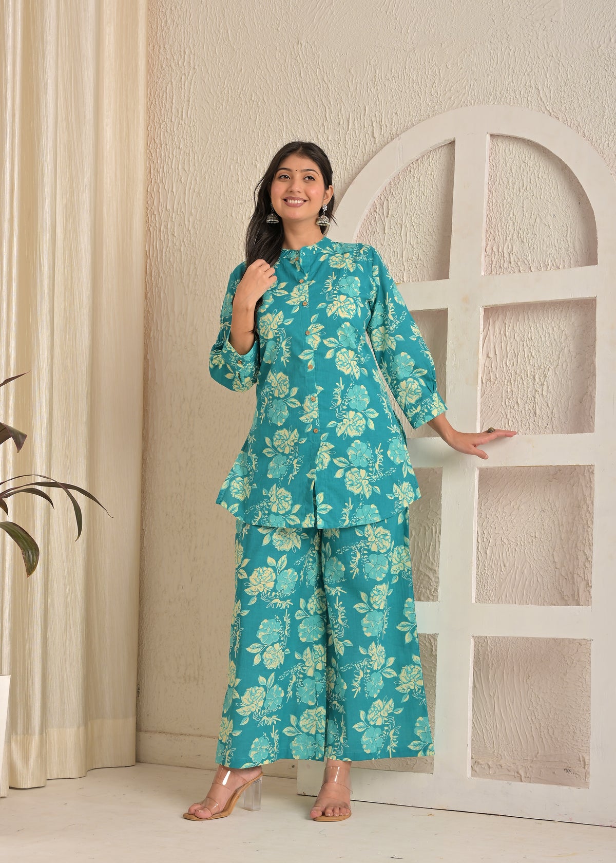 Teal Green Floral Printed A-Line Kurta & Wide-Leg Pant Co-Ord Set