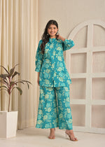Teal Green Floral Printed A-Line Kurta & Wide-Leg Pant Co-Ord Set
