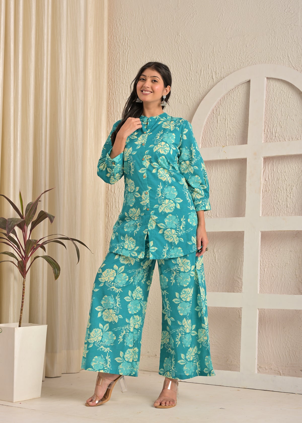 Teal Green Floral Printed A-Line Kurta & Wide-Leg Pant Co-Ord Set