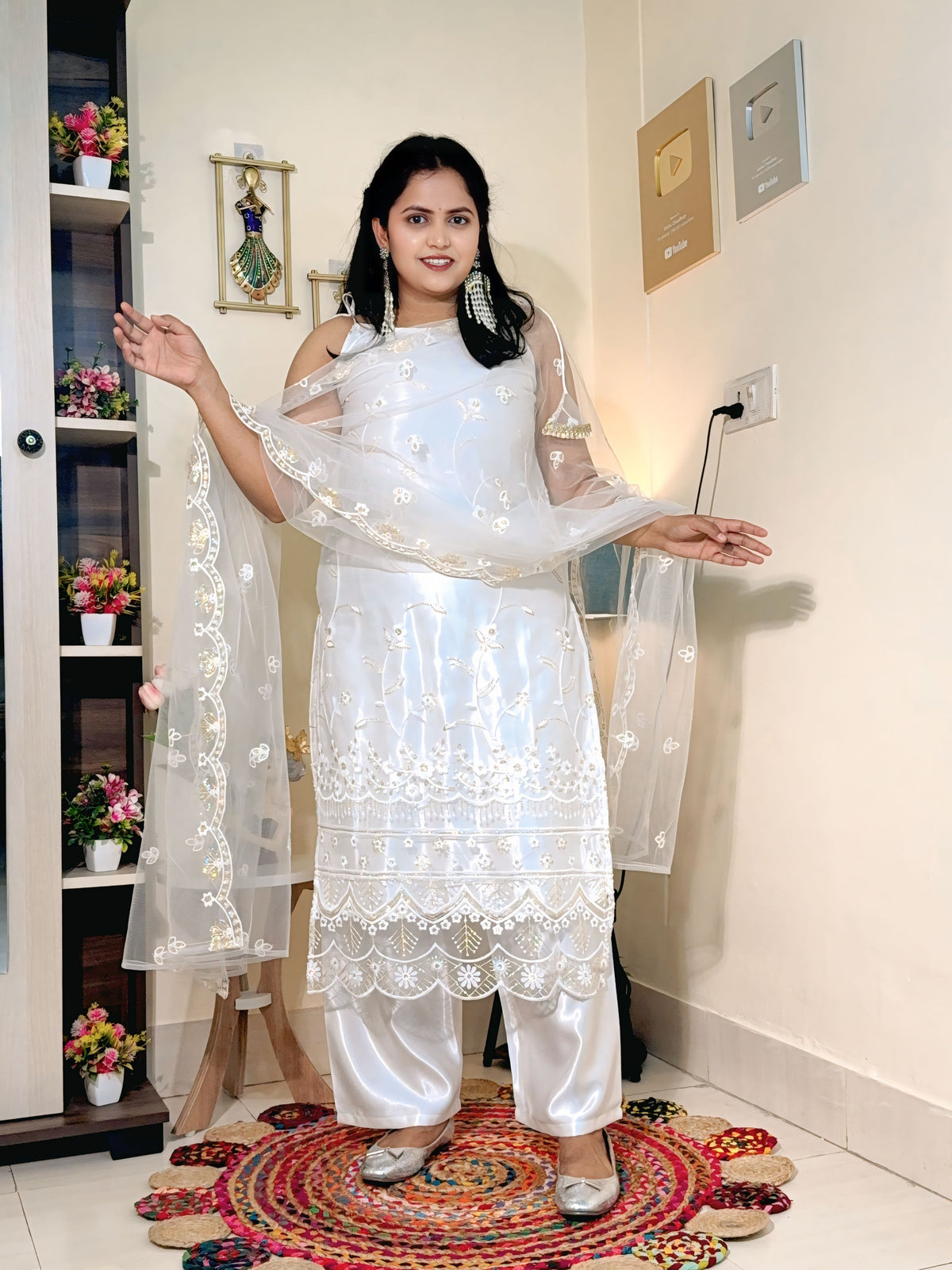 White Bloom Satin Heavy Embroidered Kurta Pant Set with Dupatta