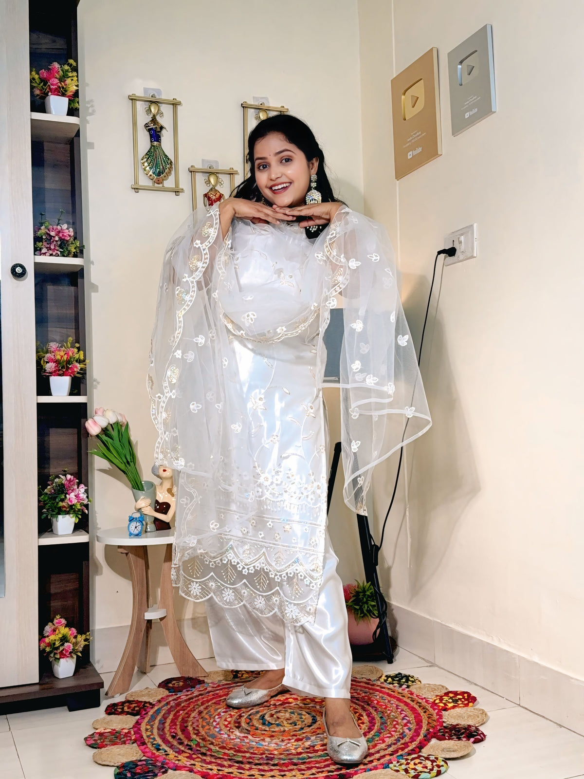 White Bloom Satin Heavy Embroidered Kurta Pant Set with Dupatta